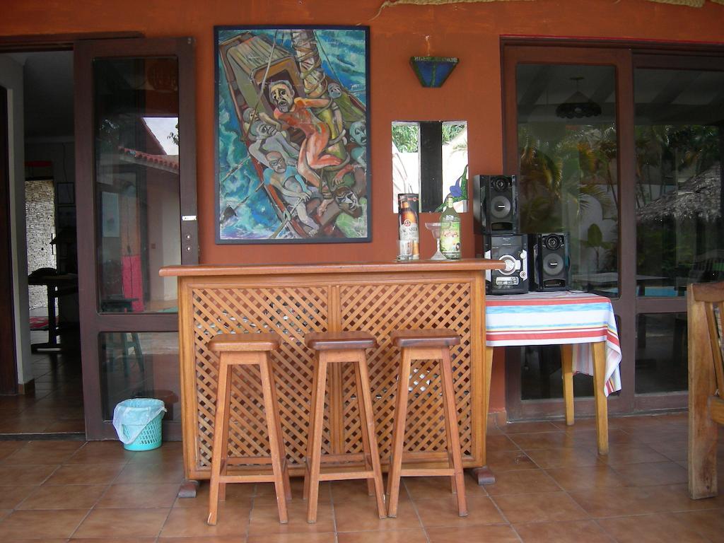Hostal Los Aventureros ซานตาครูซเดอลาเซียร์รา ภายนอก รูปภาพ