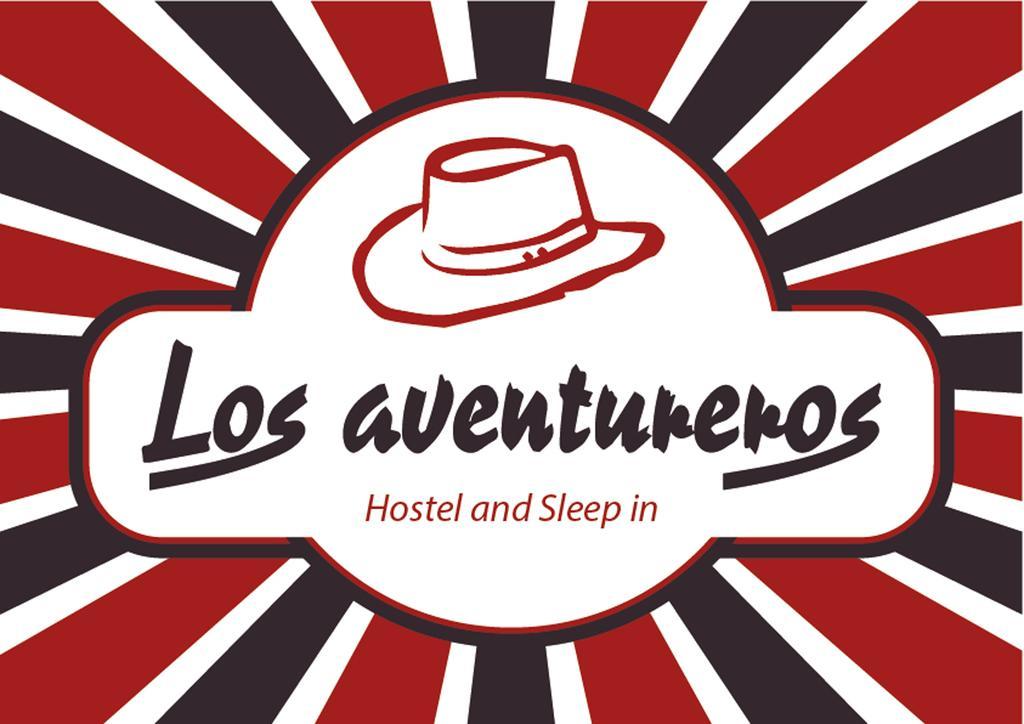 Hostal Los Aventureros ซานตาครูซเดอลาเซียร์รา ภายนอก รูปภาพ
