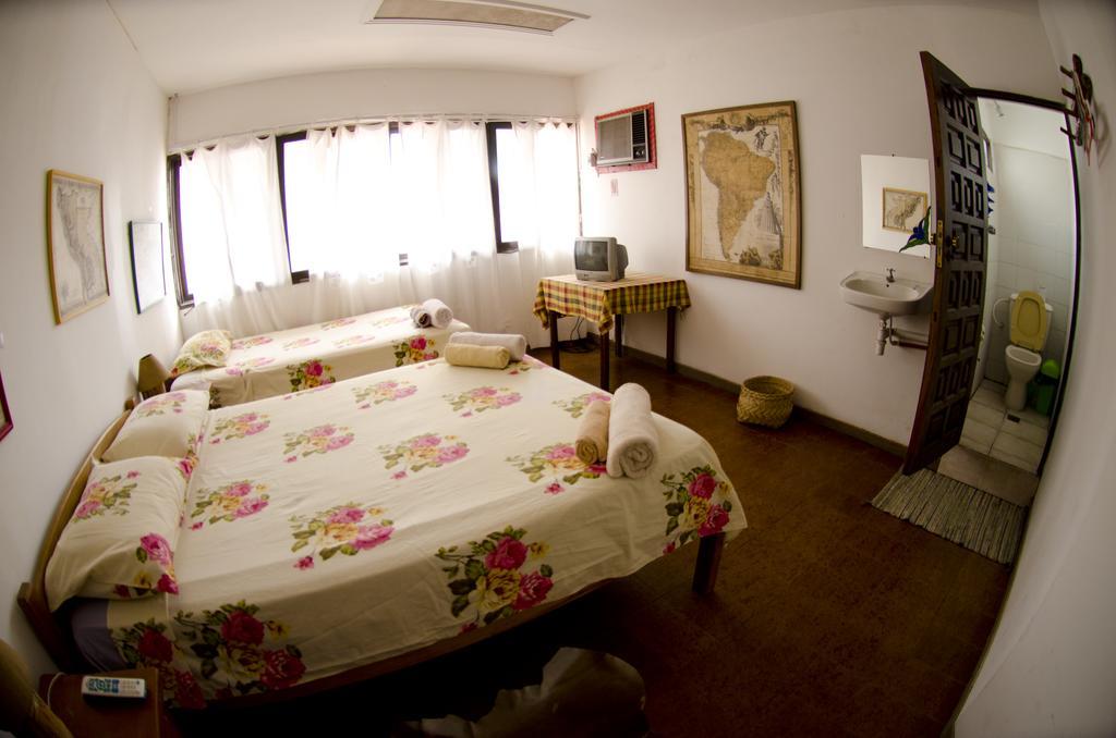 Hostal Los Aventureros ซานตาครูซเดอลาเซียร์รา ภายนอก รูปภาพ