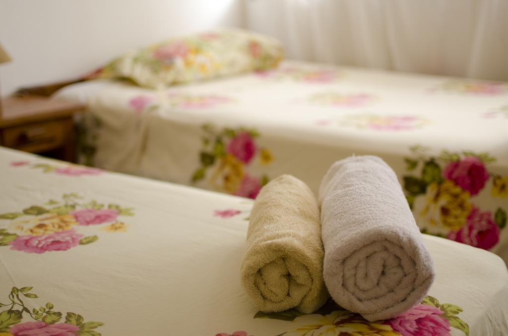 Hostal Los Aventureros ซานตาครูซเดอลาเซียร์รา ภายนอก รูปภาพ