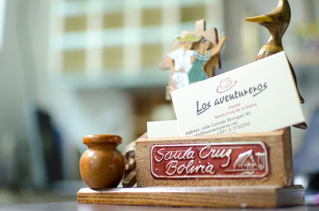 Hostal Los Aventureros ซานตาครูซเดอลาเซียร์รา ภายนอก รูปภาพ