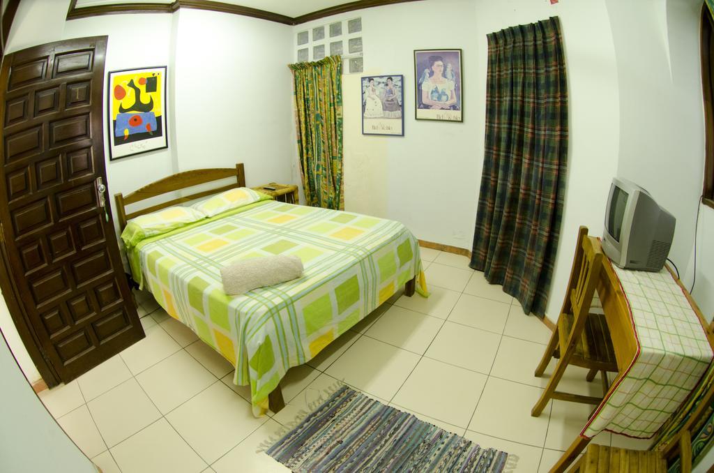 Hostal Los Aventureros ซานตาครูซเดอลาเซียร์รา ห้อง รูปภาพ